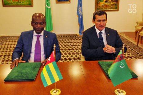 COOPERATION ECONOMIQUE ENTRE LOME ET ACHGABAT